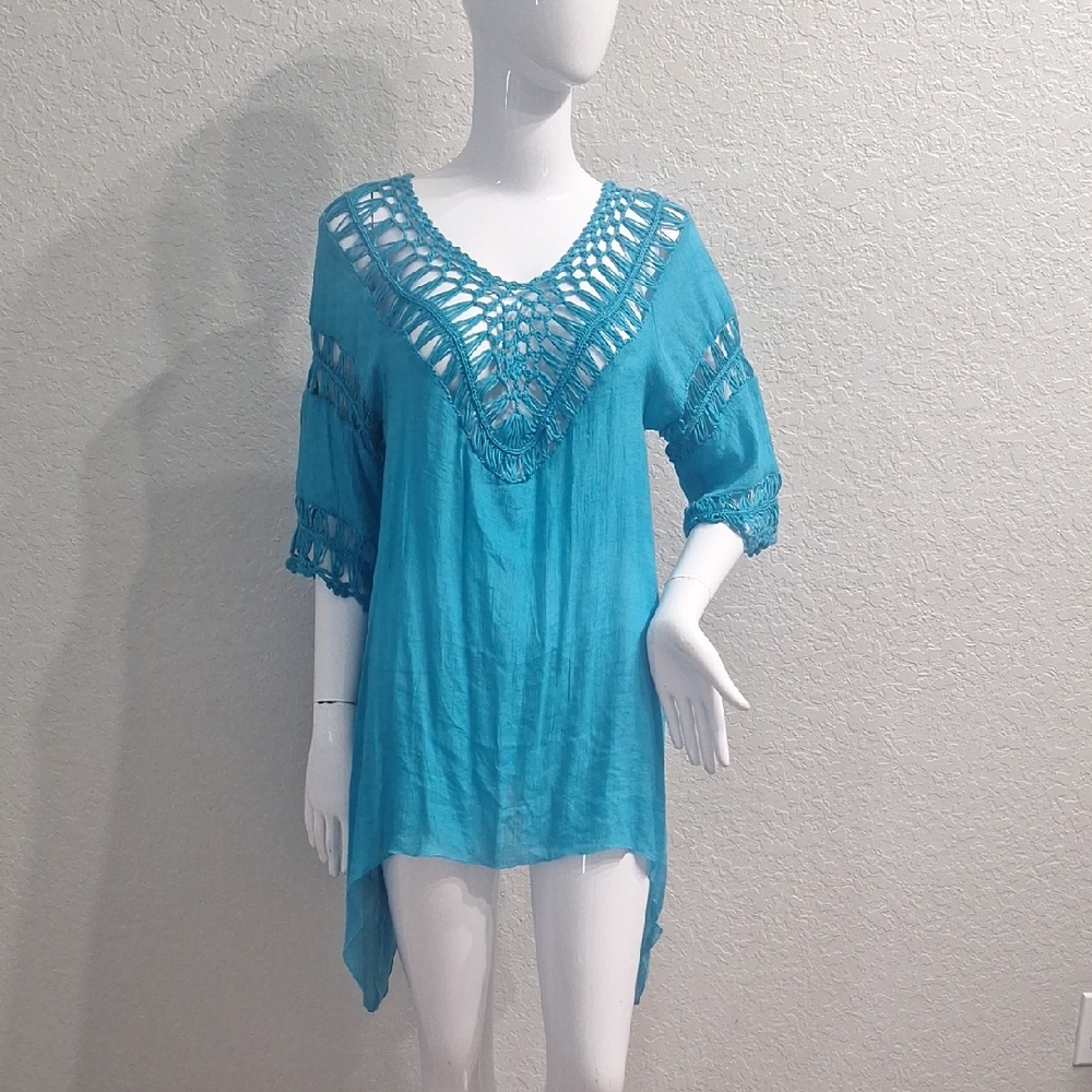 Essentials By SIONI Top/Cover-up